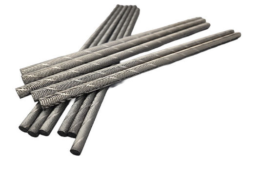 Yer yüzeyi bitirme Tungsten Karbür Helikal Çubuk Soğutma Delikleri ile HRA 81.5-95 hassas işleme için