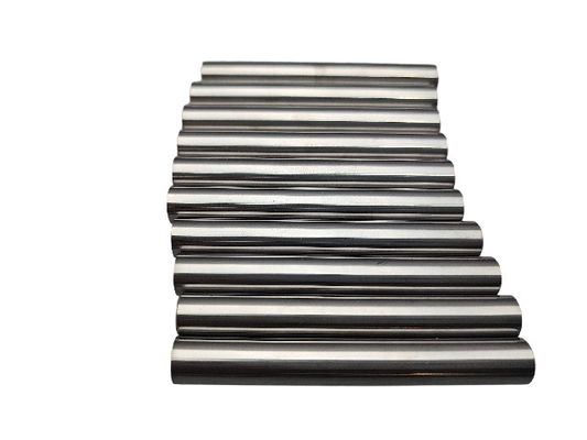 Çarpışmaya dayanıklı katı çimento yapısı olan Metallik Gümüş Tungsten Karbid çubukları