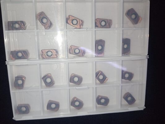 Heavy Duty Carbide Milling Cnc Inserts Blmp Series Dimensional Accuracy'i Korumak ve Üretimdeki Zaman Sona Erdirmek İçin Tasarlanmıştır